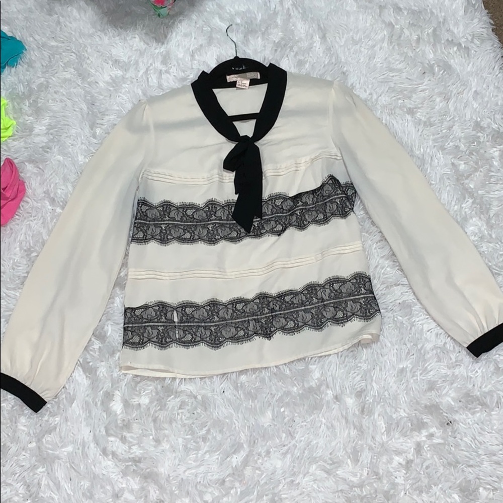 Forever21 lace blouse